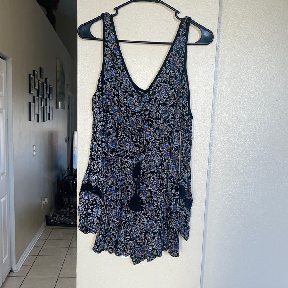 Floral Sleeveless Top - Blue and Black